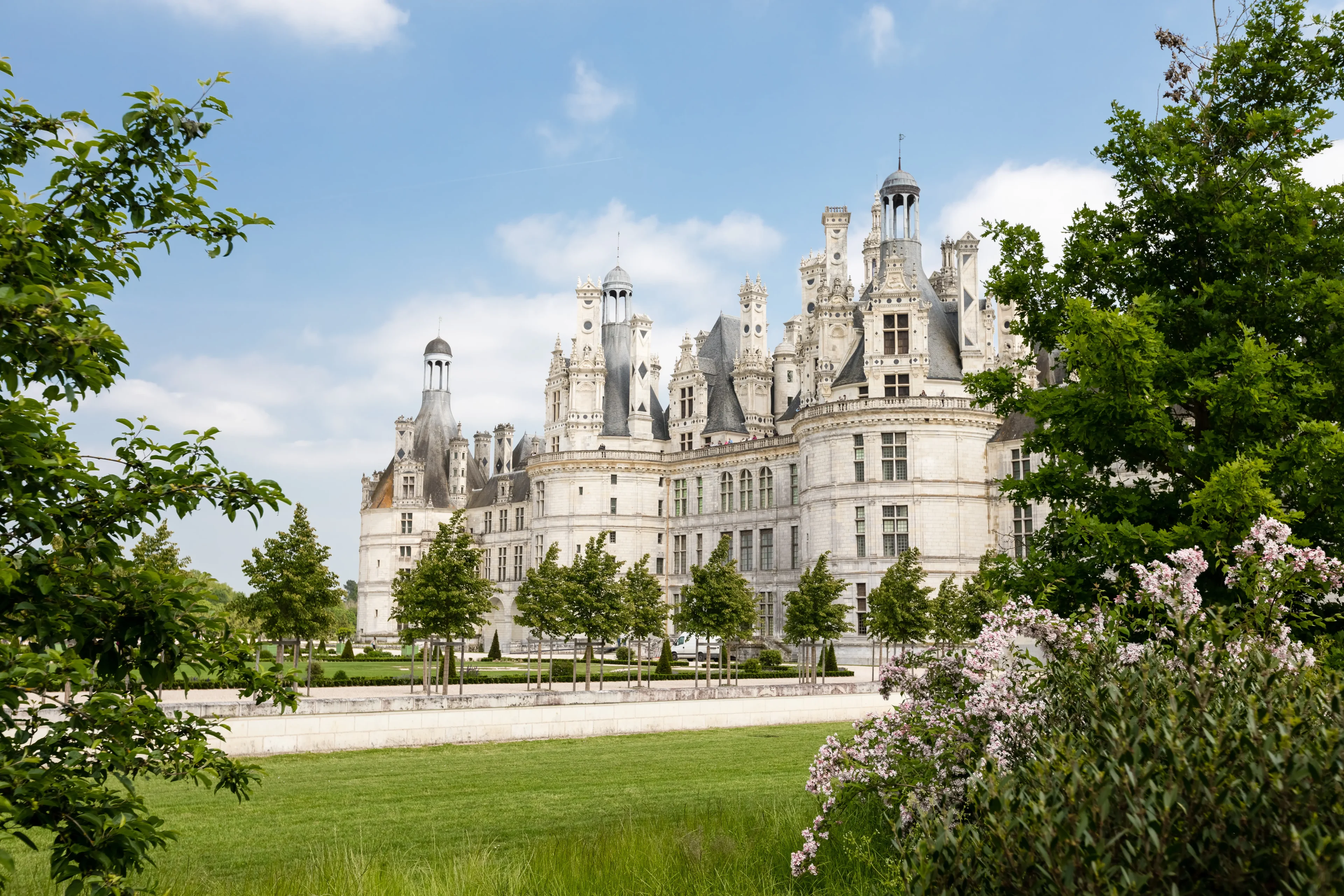 chambord castle from Paris