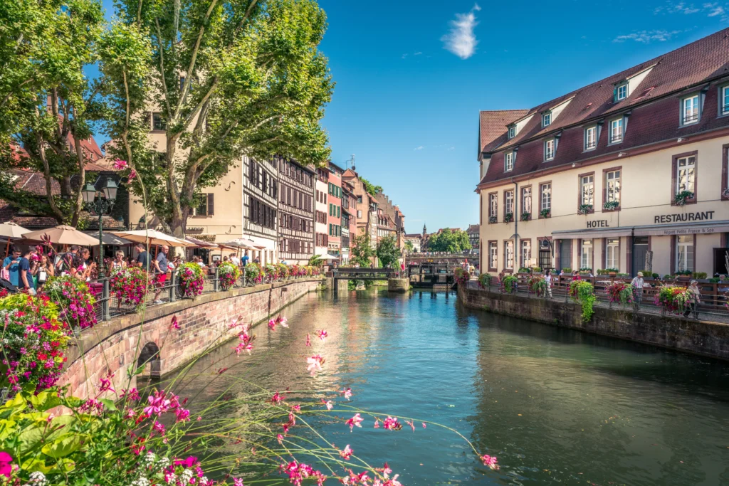 affordable hotels accommodation in strasbourg